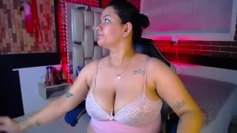kriss_sweetboobs online show from 04-29-26, 12:53