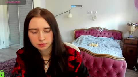 KrissLimada online show from 04-28-26, 03:17