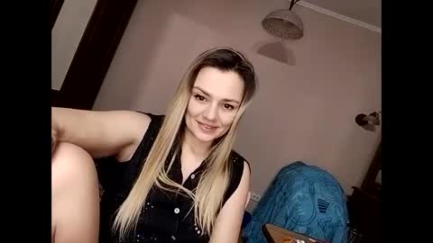 Snapshot of krisssexi chatting on 01-26-25, 04:41 KrissSexi online show from 01-26-25, 04:41