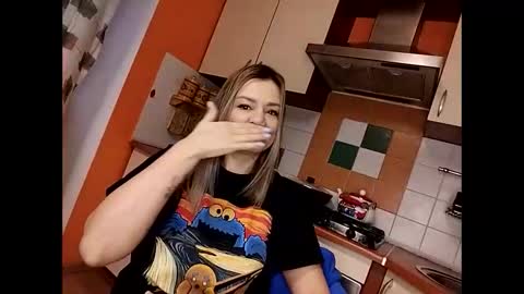 Snapshot of krisssexi chatting on 02-01-25, 04:46 KrissSexi online show from 02-01-25, 04:46