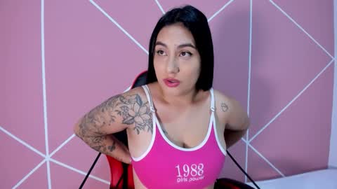 Snapshot of krissttal__ chatting on 09-16-25, 10:38 kristal online show from 09-16-25, 10:38