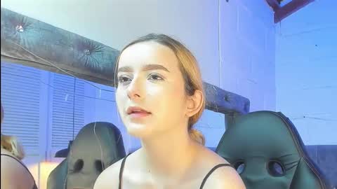 kristal online show from 11-20-25, 02:01