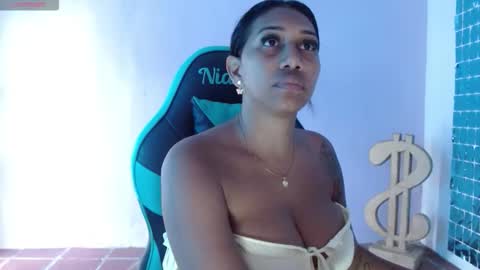 kristel_lee online show from 10-23-25, 02:16