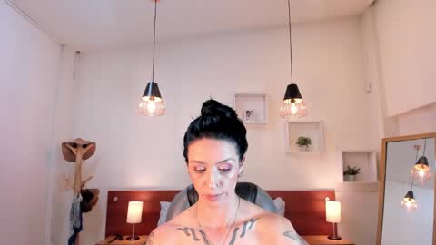 Sophia online show from 12-14-24, 12:01