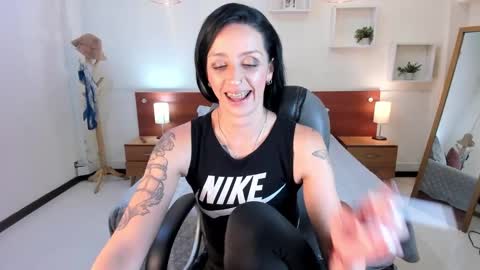 Sophia online show from 01-28-25, 08:47