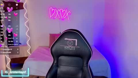 kristen_tay online show from 10-17-25, 03:20