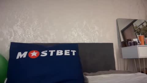 KristenFlame online show from 01-12-25, 12:55