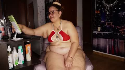 Kristen online show from 12-18-24, 11:51