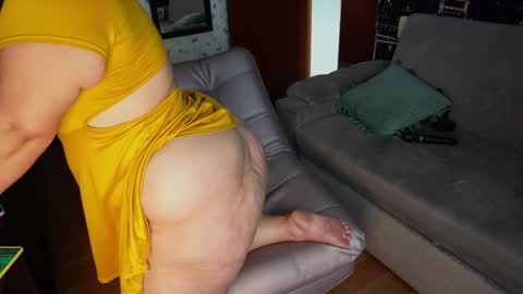 Kristen online show from 02-27-25, 09:04