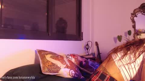 Snapshot of kristenwylde chatting on 12-09-24, 06:14 Kristen Wylde -  online show from 12-09-24, 06:14