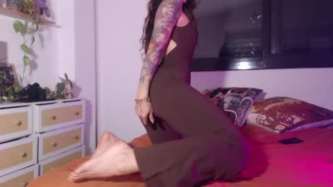 Snapshot of kristenwylde chatting on 03-04-25, 06:39 Kristen Wylde -  online show from 03-04-25, 06:39