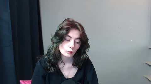 Snapshot of kristi_nas chatting on 12-12-24, 10:24 Kristina online show from 12-12-24, 10:24