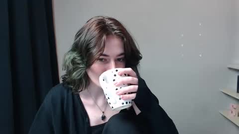 Snapshot of kristi_nas chatting on 01-07-25, 01:24 Kristina online show from 01-07-25, 01:24