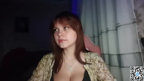 Snapshot of kristibloom chatting on 09-12-25, 06:08 Christie online show from 09-12-25, 06:08