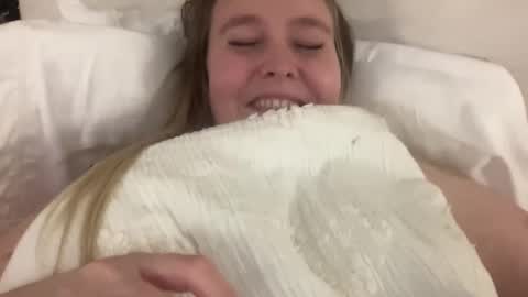 Kristi 3 online show from 12-23-24, 07:38