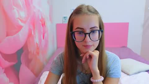 Kristina Adel online show from 11-15-25, 08:33