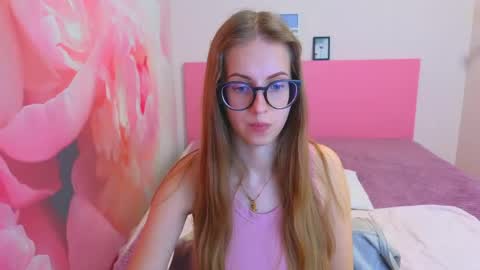 Kristina Adel online show from 04-22-26, 07:22