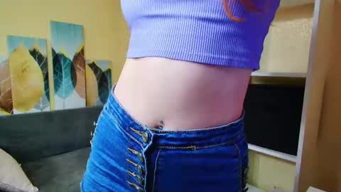 Snapshot of kristina_sosexy chatting on 02-11-25, 02:02 Christina online show from 02-11-25, 02:02