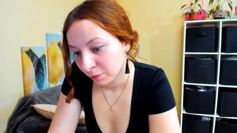 Snapshot of kristina_sosexy chatting on 11-05-25, 06:13 Christina online show from 11-05-25, 06:13