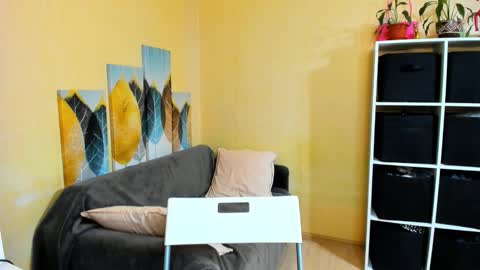 Snapshot of kristina_sosexy chatting on 11-25-25, 07:25 Christina online show from 11-25-25, 07:25