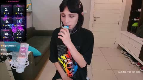 Snapshot of kristinaholland chatting on 12-15-24, 08:04 kristina online show from 12-15-24, 08:04