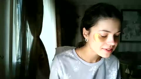 Snapshot of kristinalamour96 chatting on 10-18-25, 08:26 kristinalamour96 online show from 10-18-25, 08:26