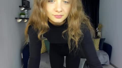 Snapshot of kristinalevis chatting on 12-11-24, 04:31 Kristina online show from 12-11-24, 04:31