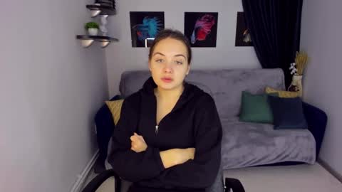 Snapshot of kristinalevis chatting on 12-24-24, 01:16 Kristina online show from 12-24-24, 01:16