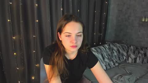 Snapshot of kristinalevis chatting on 02-22-25, 06:30 Kristina online show from 02-22-25, 06:30