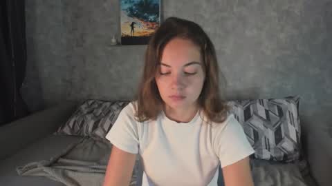 Snapshot of kristinalevis chatting on 10-05-25, 01:09 Kristina online show from 10-05-25, 01:09