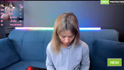 Snapshot of kristinasexyhot chatting on 06-05-26, 12:11 Muscle Queen online show from 06-05-26, 12:11