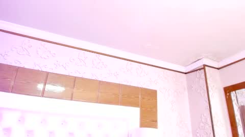 Snapshot of kristinels chatting on 01-14-25, 03:57 kristin online show from 01-14-25, 03:57