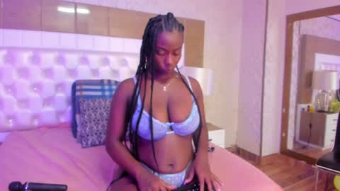 Snapshot of kristinels chatting on 02-04-25, 12:44 kristin online show from 02-04-25, 12:44