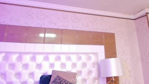 Snapshot of kristinels chatting on 03-03-25, 03:42 kristin online show from 03-03-25, 03:42