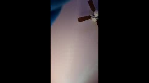 kristinfee online show from 10-22-25, 10:09