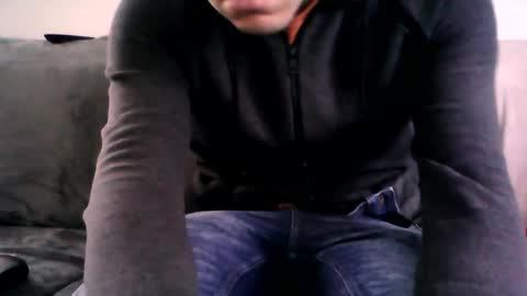 Snapshot of kristoffer220 chatting on 01-15-25, 10:06 kristoffer220 online show from 01-15-25, 10:06