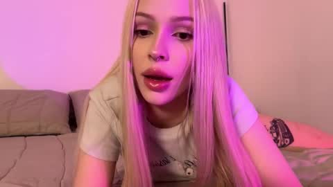 Kristy and Alice online show from 09-20-25, 04:30