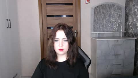 Kristy online show from 11-04-25, 09:58