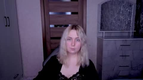 Kristy online show from 04-28-26, 02:27