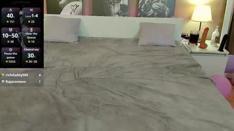 Kristina online show from 09-30-25, 02:27