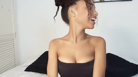 Cristina online show from 10-15-25, 08:31