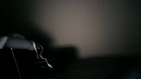 krisu1976 online show from 12-23-24, 02:39