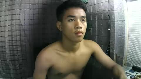 kritthanarkorn online show from 11-06-25, 01:56