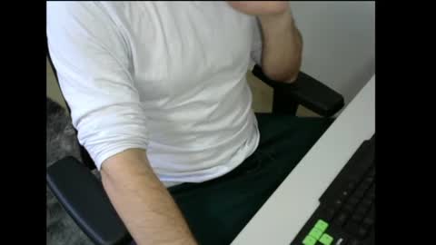 Snapshot of krocr_iras chatting on 12-15-24, 01:22 Lucas Edu online show from 12-15-24, 01:22