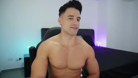 Snapshot of krops_ chatting on 09-09-25, 11:32 KROPS online show from 09-09-25, 11:32