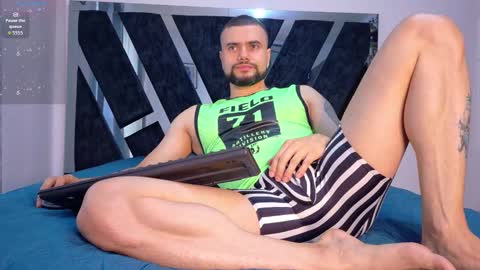 Kroy Wood online show from 10-15-25, 11:54