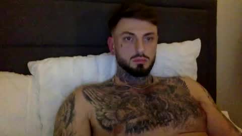 Snapshot of krxt13 chatting on 11-25-25, 09:59 krxt13 online show from 11-25-25, 09:59