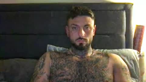 Snapshot of krxt13 chatting on 04-08-26, 09:37 krxt13 online show from 04-08-26, 09:37