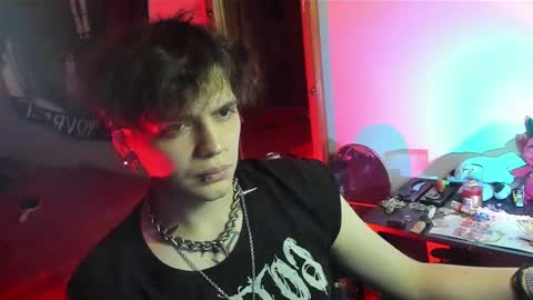 Snapshot of krye_x chatting on 11-07-25, 07:19 Zack online show from 11-07-25, 07:19