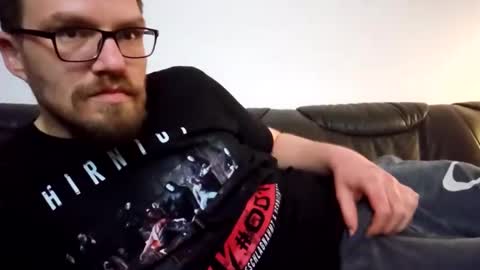 Snapshot of kryptoni18435 chatting on 02-03-25, 02:58 Tommy online show from 02-03-25, 02:58